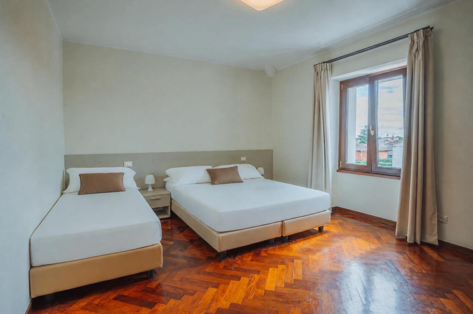 Standard Triple Room with Infrared Sauna